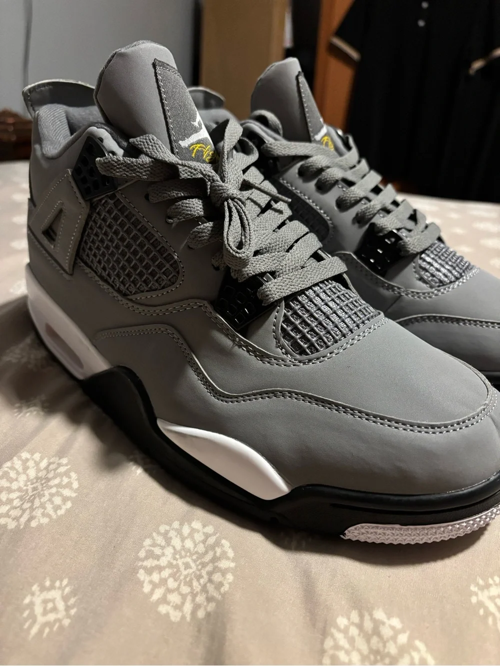 Air Jordan 4 Cool Grey